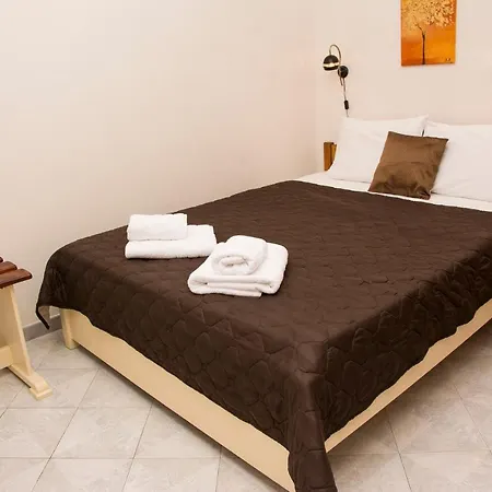 Stefanie's Apartment