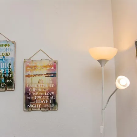 Stefanie's Apartmán Asproválta