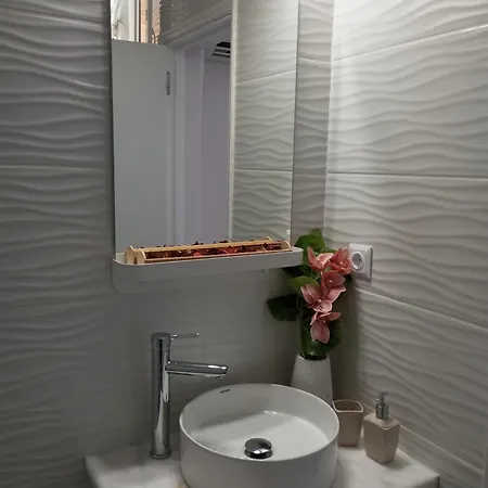 Stefanie's * Asproválta